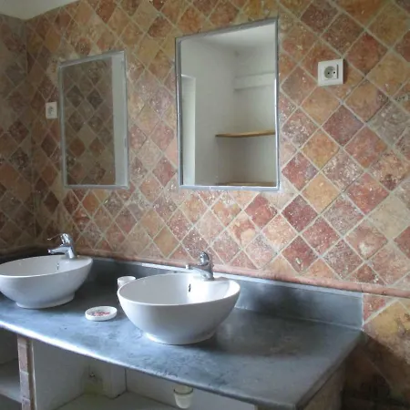 Gîte du Jardin des Espuys Venasque Extérieur photo