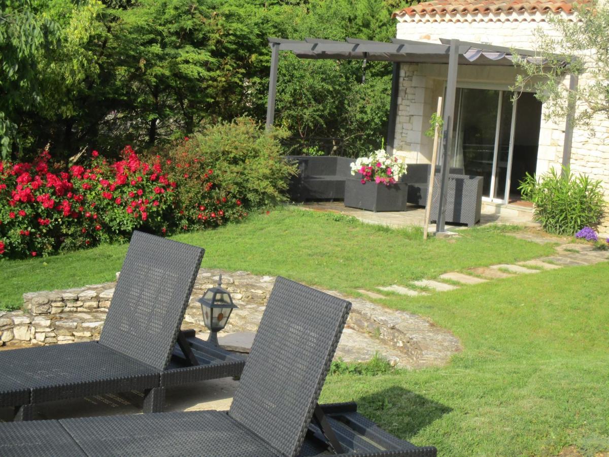Du Jardin Des Espuys Venasque
